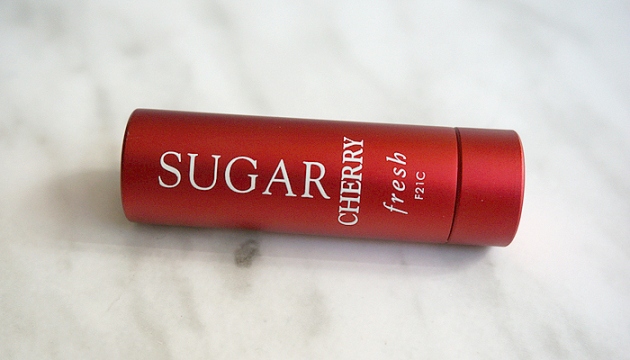 Fresh Sugar Lip Treatment in Cherry